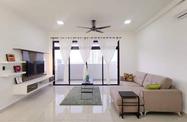 Legoland Medini C21 @ JB City Homestay