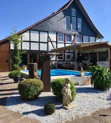 Leinetal-Refugium Pool I Sauna Kamin I Klavier
