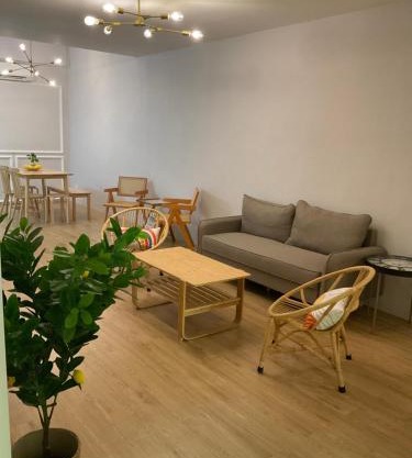 Lemon Olive Stylish Townhouse