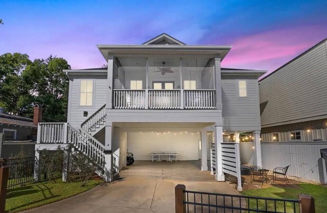 Les Bons Temps on Minnich (Heart of Downtown)