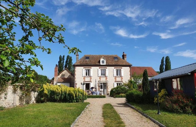 Les Cigognes