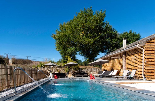 Les Deux Abbesses en Vert | La Grande Maison B&B