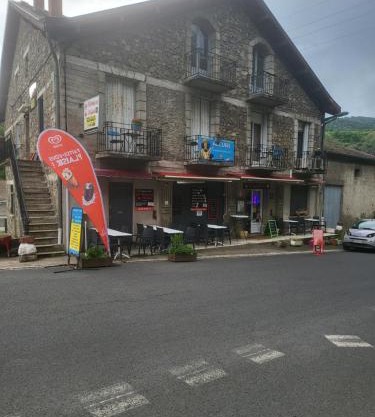 LES TERRASSES DE L'ALLIER
