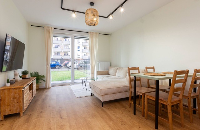 Letnicka Cosy Apartment with Garden