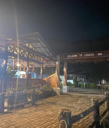 Leuser inn