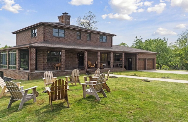 ~ Lewis Estate Farm ~