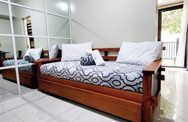 LG318 New Brenthill Premium Condo near SMBaguio