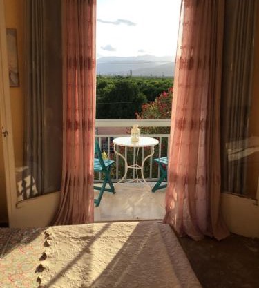 Lidas Golden View-All around veranda apartment