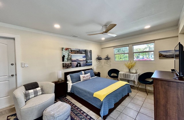 Light and bright modern beach studio