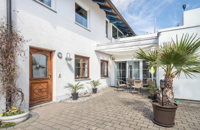 Light-flooded vacation apartment Relax with terrace and WLAN