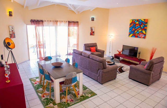 LIGHTHOUSE VILLA - (SPA, BEACH)