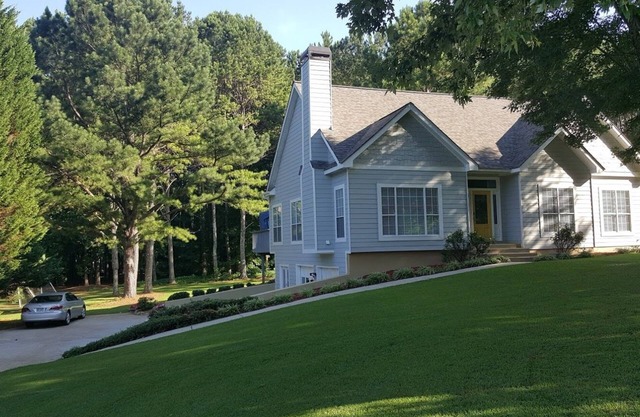 Like home 3 Bedroom - 30 min South from Atlanta International Airport