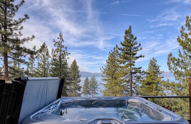Lilac Lodge at Skyland | Private Hot Tub | Lake Views