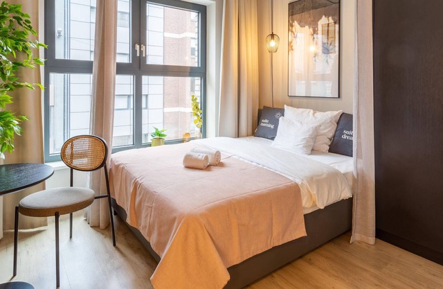 limehome Düsseldorf | Queen Room