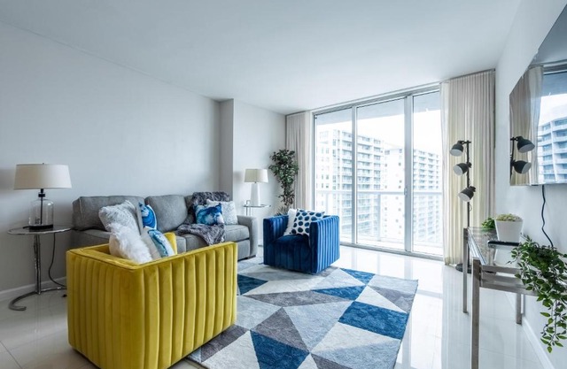 Limited time Deal 1BR 1BATH Located at ICON Brickell