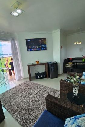 Lindo apartamento frente ao mar