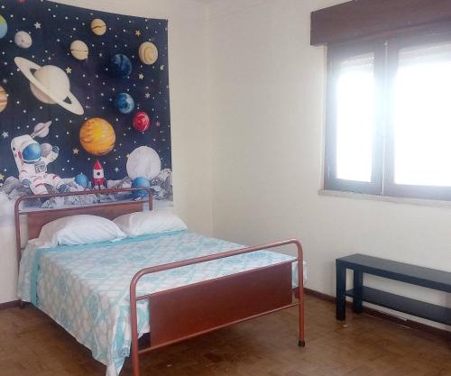 Lisbon Private Room near airport