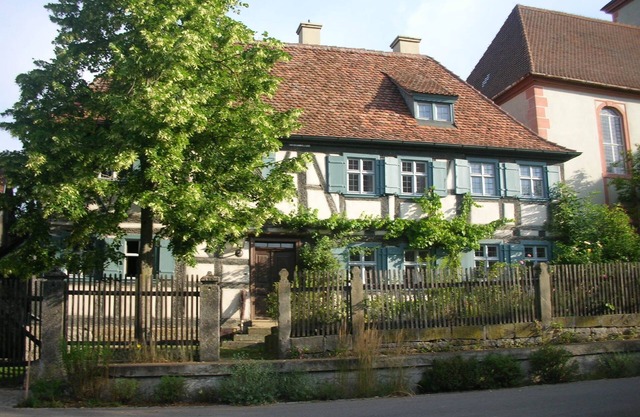 Listed old timbered house with garden