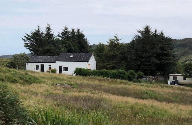 Little cottage-Village of Bunessan-Sleeps4