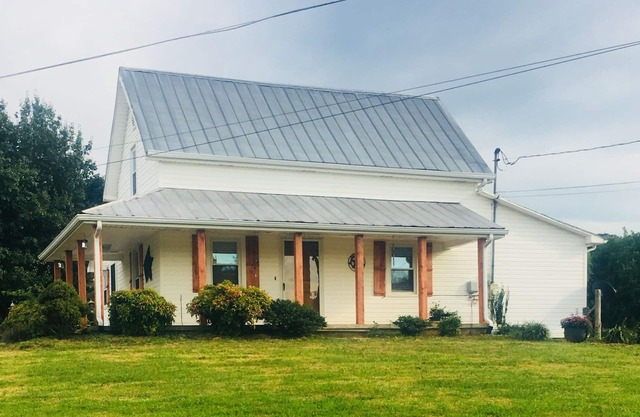 Little Davis Farmhouse