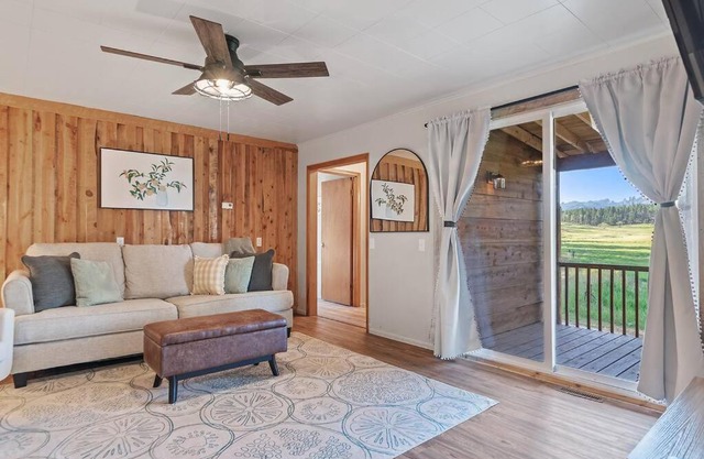 Little Gem With The Best Views BHBungalows #2