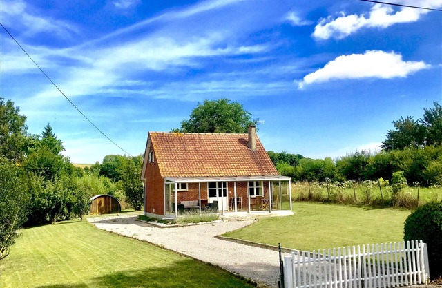 « Little house on the prairie » near Hesdin and Montreuil , 40min 'from the sea