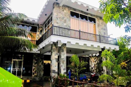 LITTLE ROSE INN Wellawaya