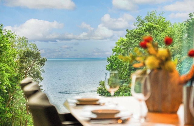 LIV in DECK9 - space for peace, light and lifestyle