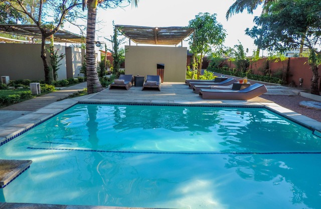 Liv Inn Guest House