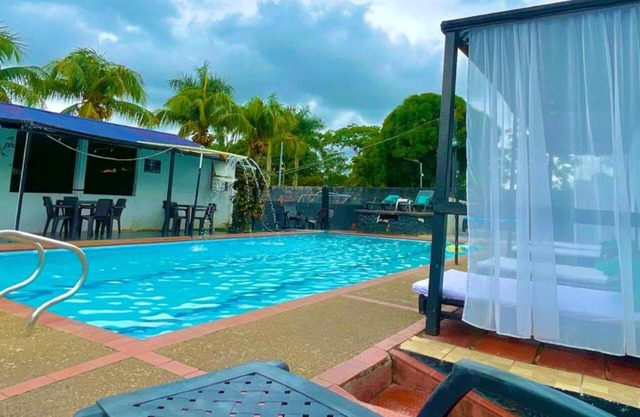 Llano Dorado Hotel Campestre