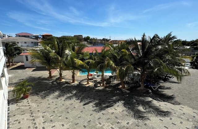 Local Apartments in the enjoyable city of Willemstad with WiFi, AC, and Pool