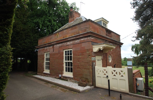 Lodge surrounded by idyllic countryside