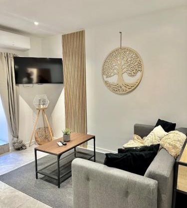 Loft avec climatisation, terrasse et parking