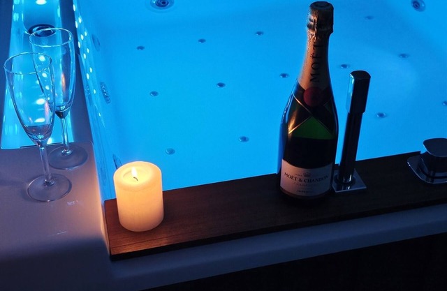 Loft/jacuzzi L'instant