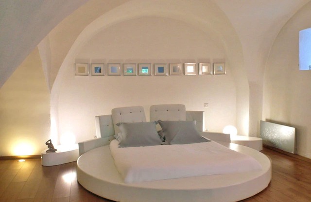 Loft "Reve d'Evan", design apartment - terrace & spa just for 2