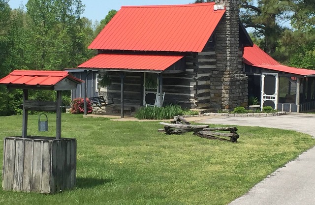 Log Cabin Escape - Full Log Cabin Home