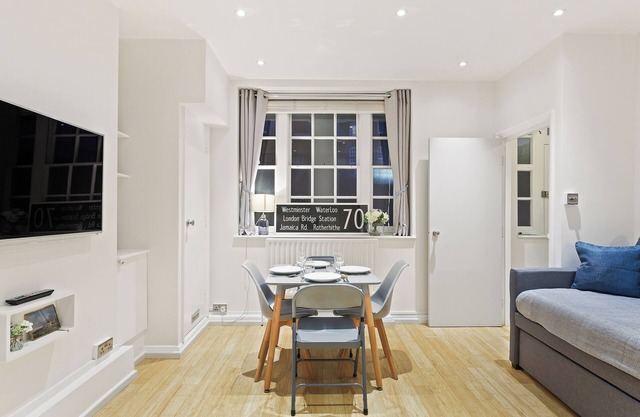 London Central | 1 BD Flat | Trendy & Spacious