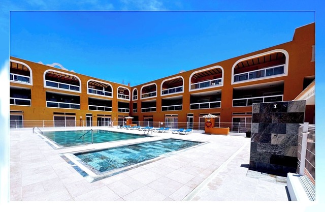 Looking for a beach? Come to CASA GAIA-Private solarium-POOLS -Powerful wifi.