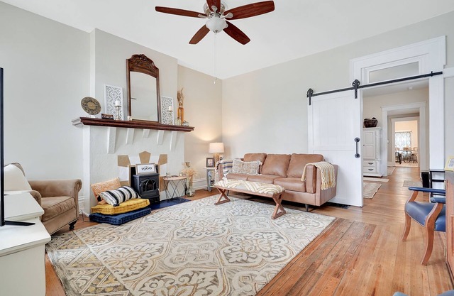 Louisville Lemon Drop Shotgun Home