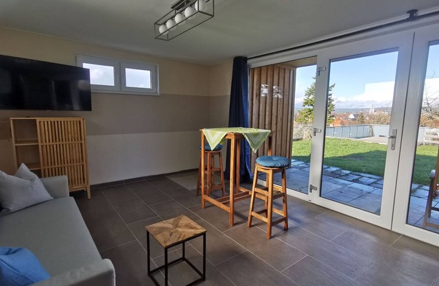 Loungehaus - Baumhaus und Loungehaus Übernachtung - Roland Barche