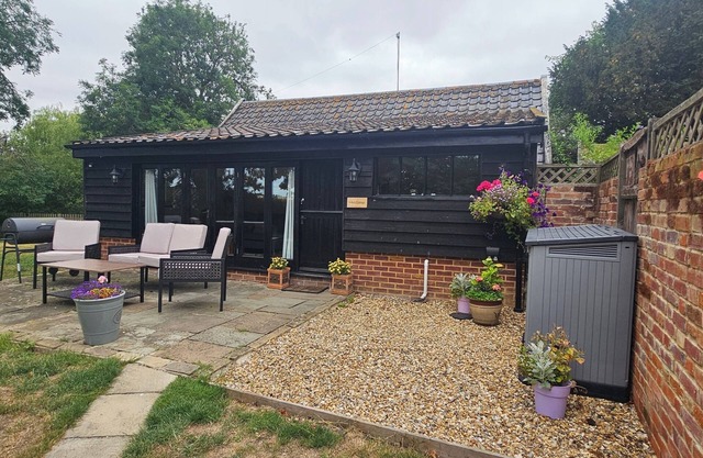Lovely 1-Bed Cottage Mendlesham Green Stowmarket