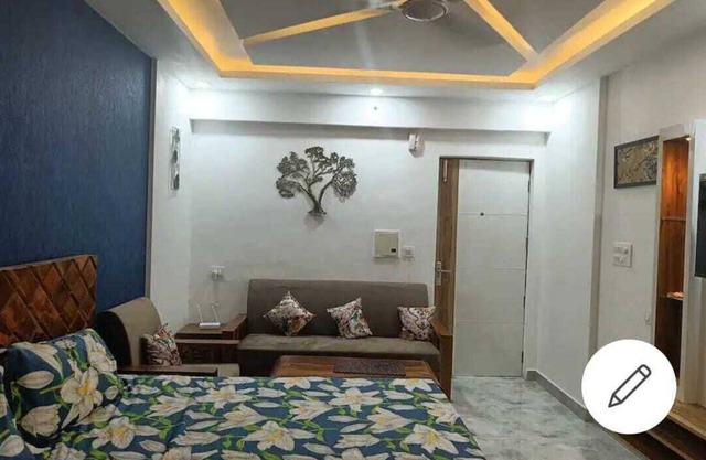 Lovely 1 BHK (903) in West Delhi