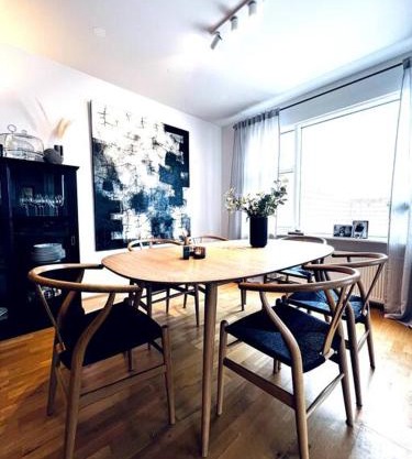 Lovely 2 bedroom apartment with a large own patio