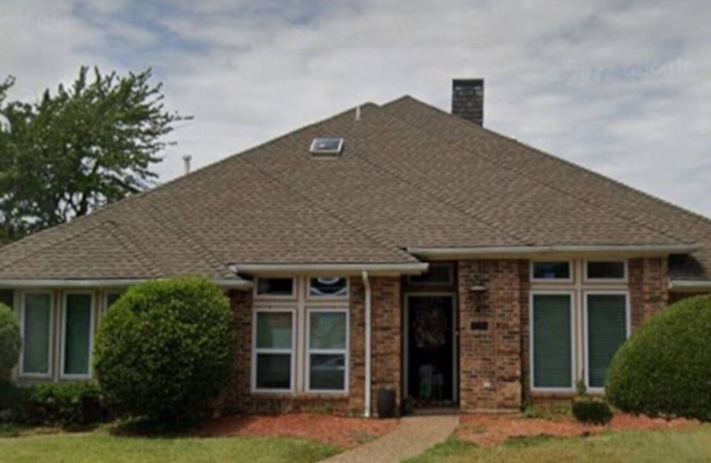 Lovely 4-bedroom house in charming Irving with AC, WiFi - Coppell Schools.