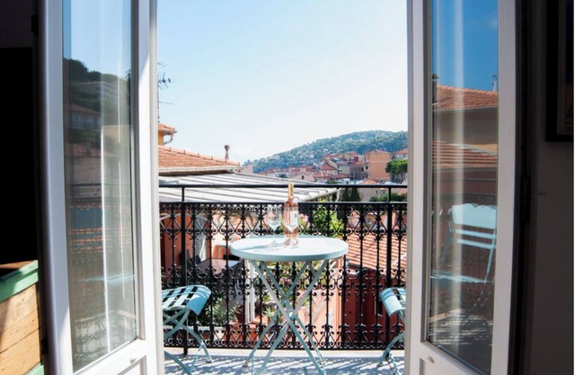 Lovely apartment in the Old Town, 2 bedrooms, 2 bathrooms