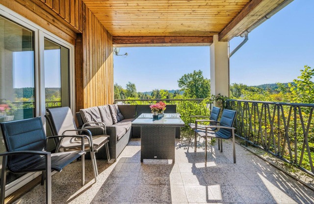 Lovely apartment in Zeulenroda-Triebes