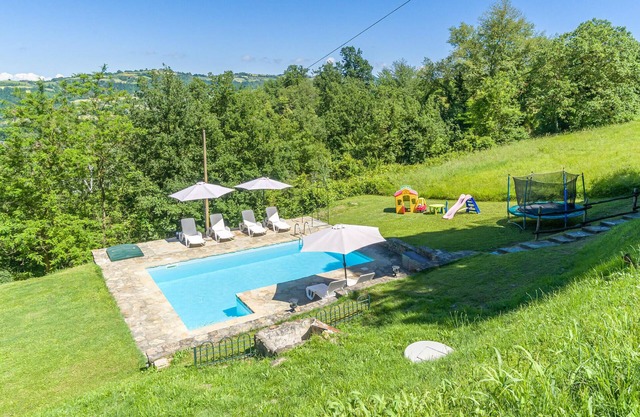 Lovely apartment in Monastero Bormida