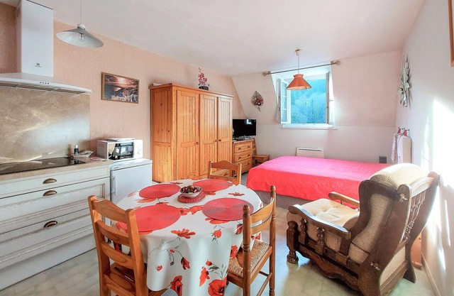 Lovely apartment in Salins-les-Bains