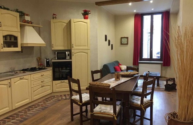 Lovely Apartments Barra di ferro centro Storico Cuneo