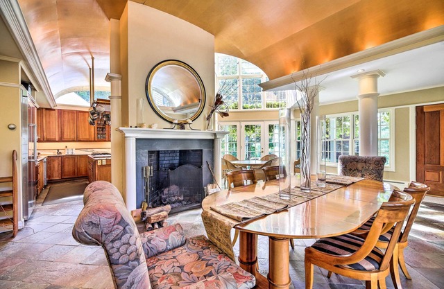 Lovely Brookfield Home w/Private Deck & Views